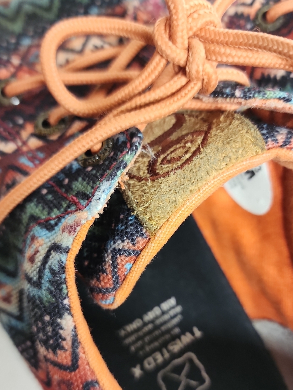 Twisted X Hooey Aztec-Pattern Canvas Sneakers - Orange/Blue Size 8.5M - Picture 10 of 13